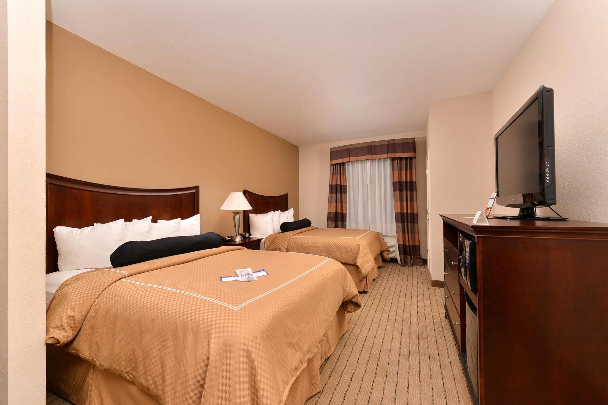 Western Daphne Hotel 3*